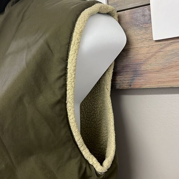 Nike Reversible Olive Tan Two Fabric Mock Neck Two Way Full Zip Up Vest- Small - Picture 4 of 14